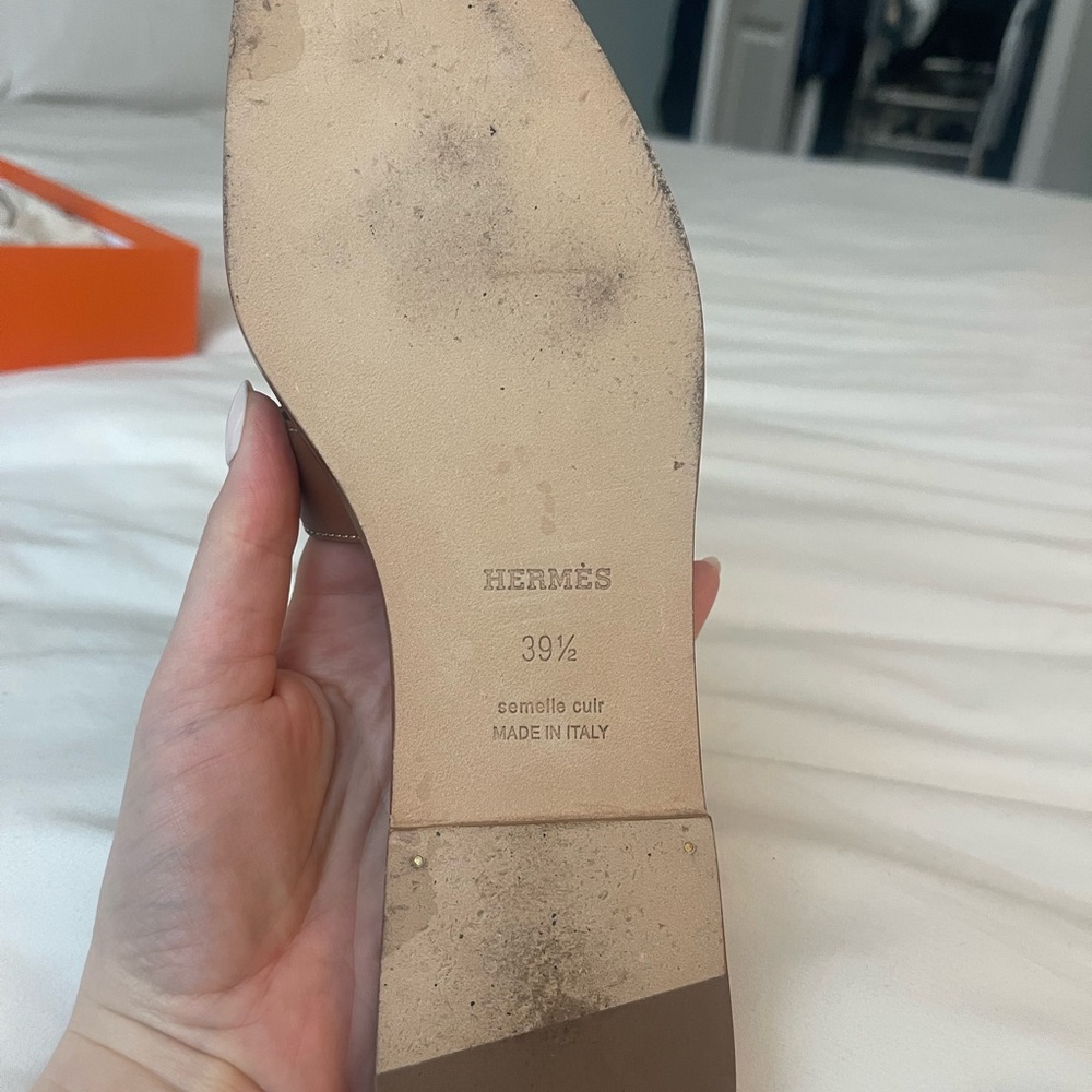 Hermes Brown Sandals Luxurious Leather Design - Picture 10 of 11